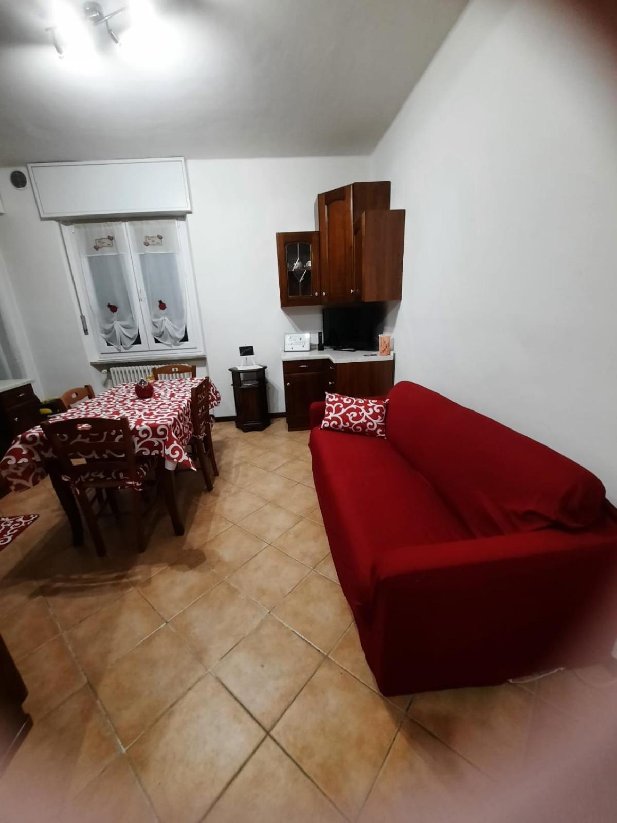 Casa Vacanze Le Coccinelle Nizza Monferrato Exterior foto